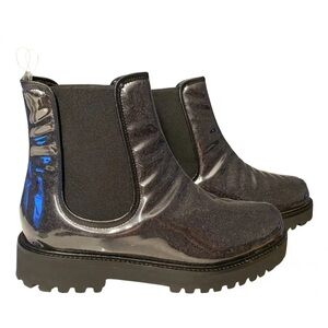 Andre Assous Black Featherweight Shoes